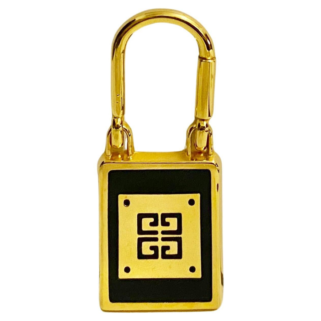 1980s Givenchy Gold Metal Keyring style CHNGR