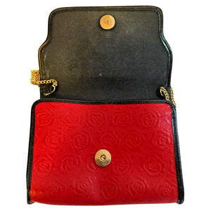 1980s Ungaro Paris Red Embossed Shoulder Bag with Gold Chain - STYLE-CHNGR