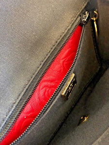 1980s Ungaro Paris Red Embossed Shoulder Bag with Gold Chain - STYLE-CHNGR
