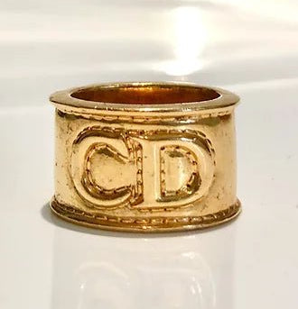 1980S Christian Dior Gold Tone Metal Scarf Ring - STYLE-CHNGR