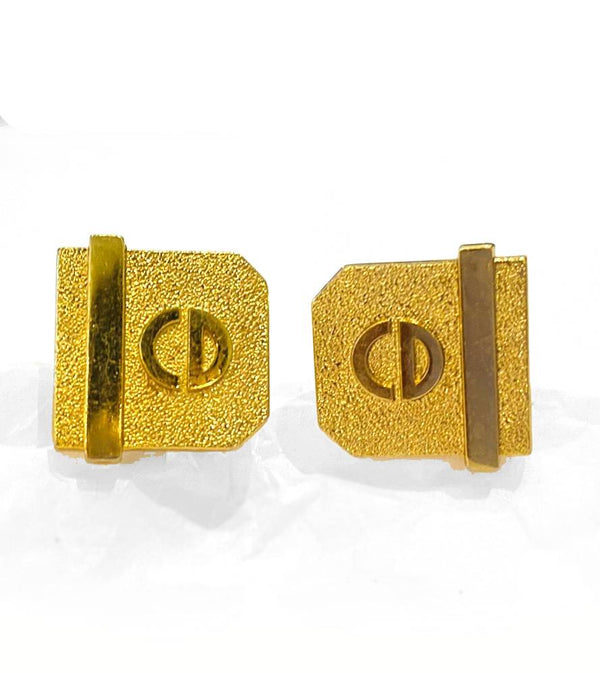 1980s Vintage Christian Dior Gold Metal Cufflinks - STYLE-CHNGR