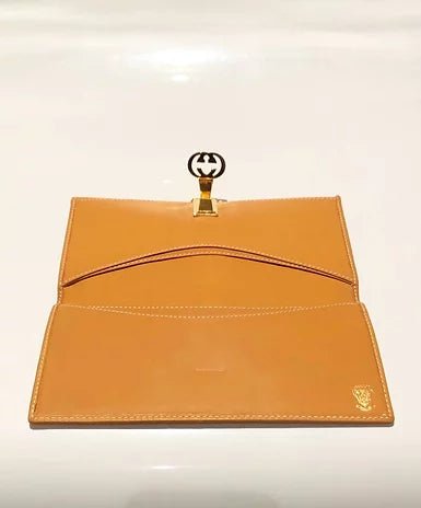 1980s Gucci Brown Cream interlocking logo clutch monogram wallet - STYLE-CHNGR