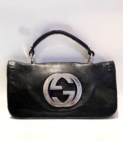 2000s GUCCI BLACK LEATHER BLONDIE FLAP BAG - STYLE-CHNGR