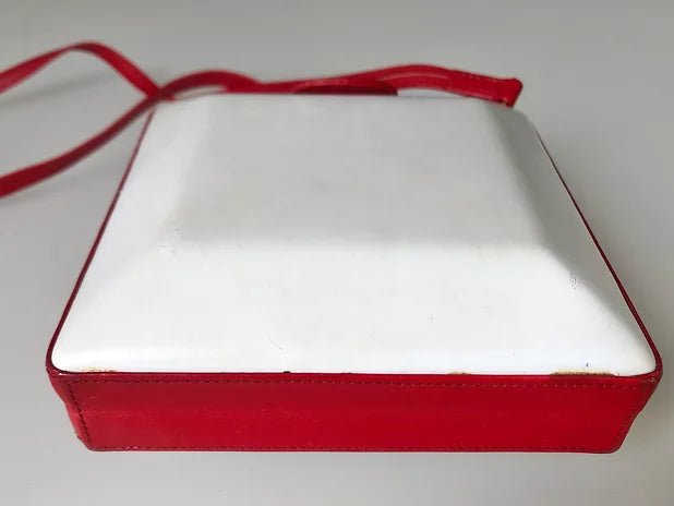 1980s GUCCI LEATHER Red Square  BOX CLUTCH BAG - STYLE-CHNGR