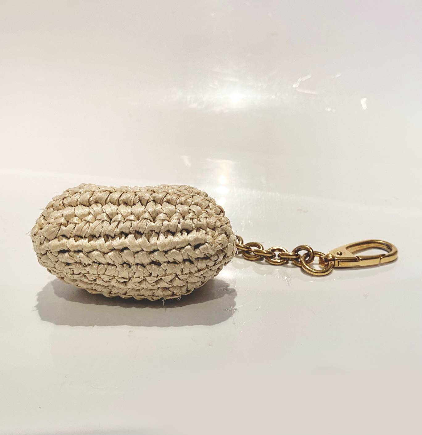 2000s Dolce & Gabbana Zip Coin Wicker Purse Key Ring - STYLE-CHNGR