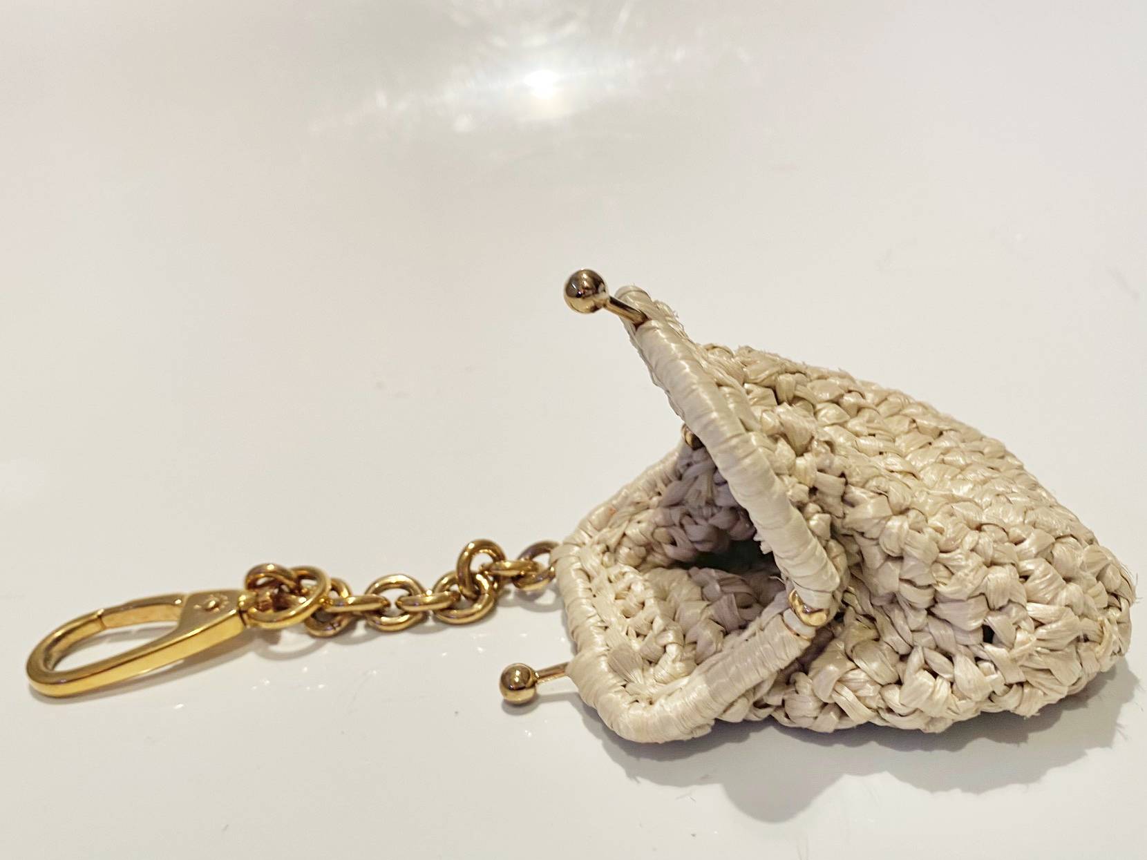 2000s Dolce & Gabbana Zip Coin Wicker Purse Key Ring - STYLE-CHNGR