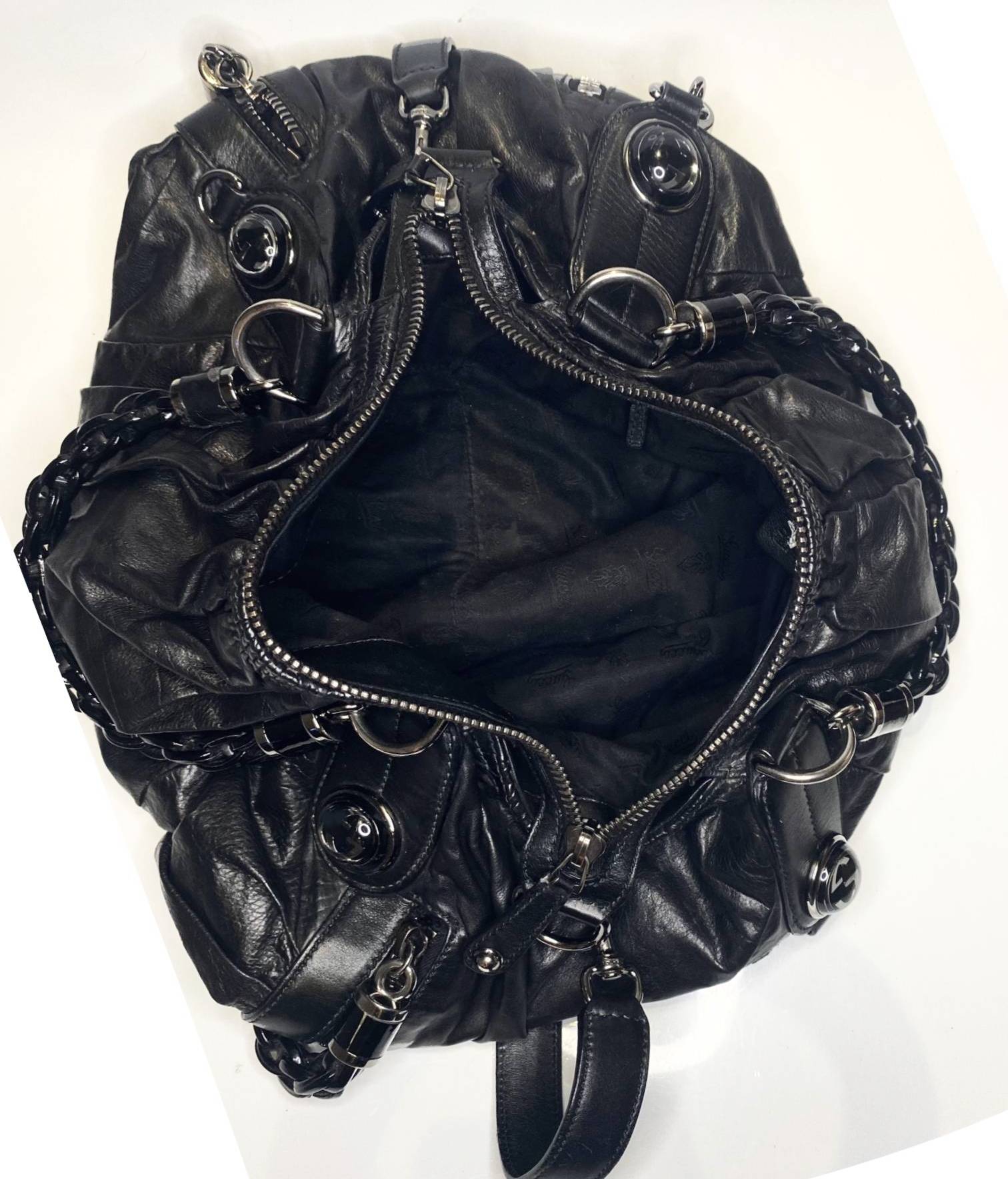 2000s Tom Ford for Gucci Black GG Black Leather Abbey Medium Shoulder Bag - STYLE-CHNGR